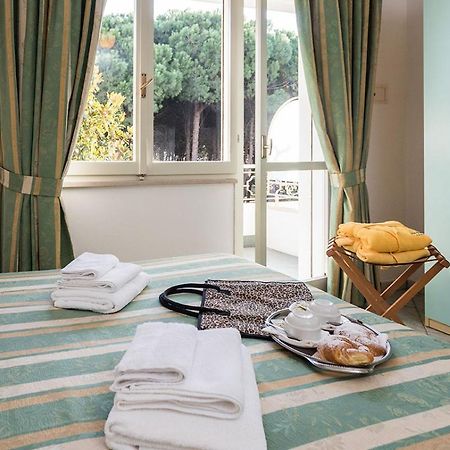 Hotel Bamby Cervia Esterno foto